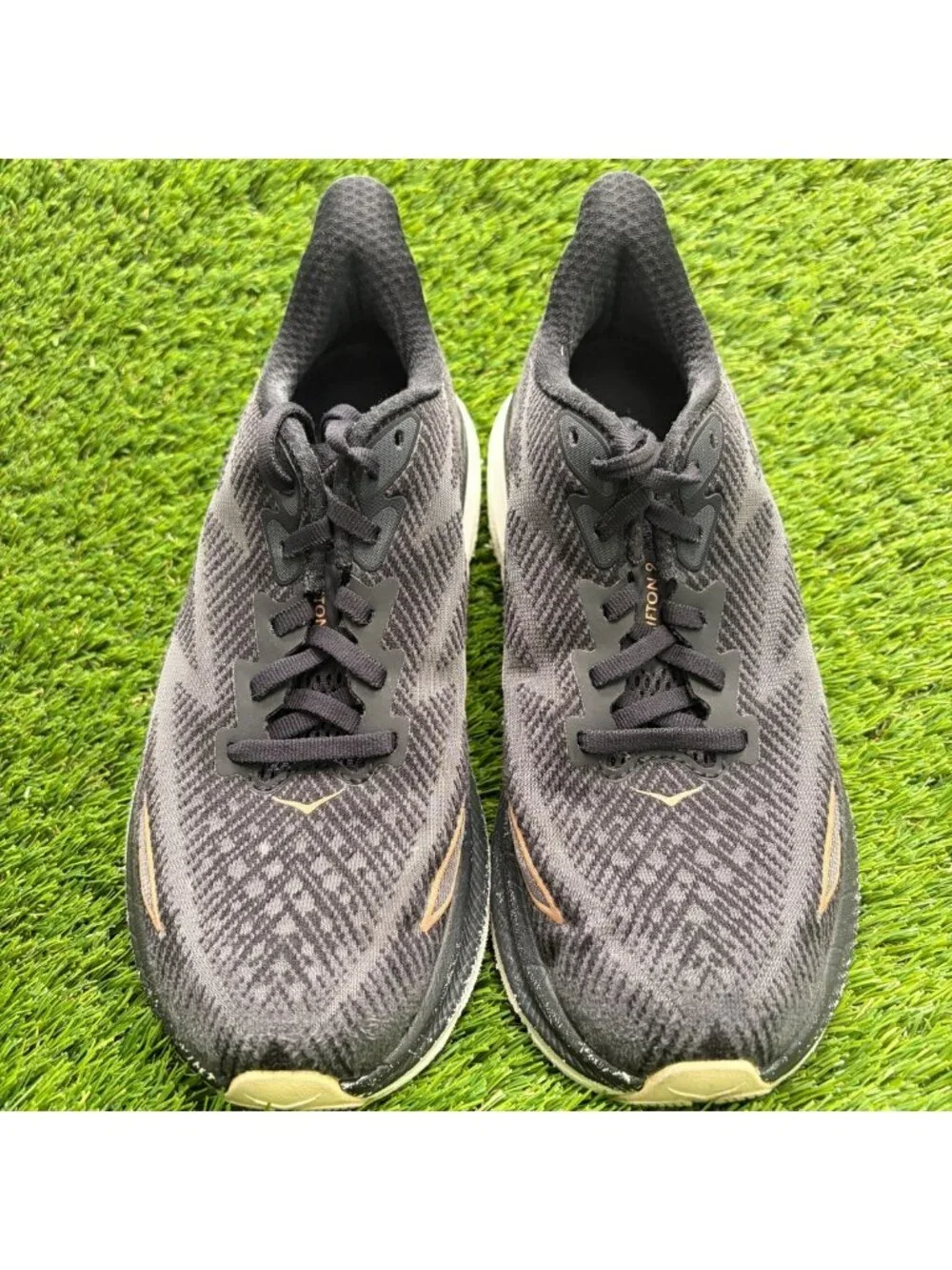 Hoka One One Clifton 9 Womens Size 6.5 Black Athletic Running Shoes Sneakers